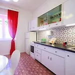 Botanist Apartment *